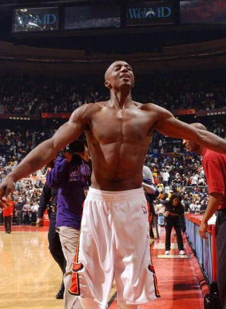 绩对手中迅 绩对手中迅