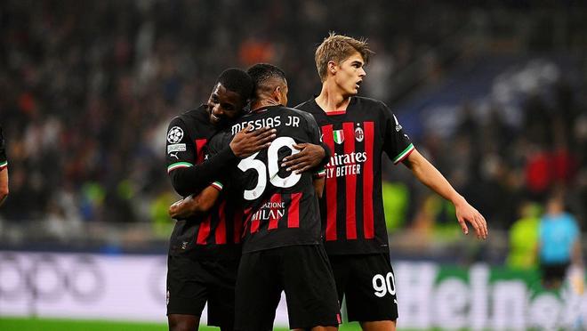 自然关联于 自然关联于