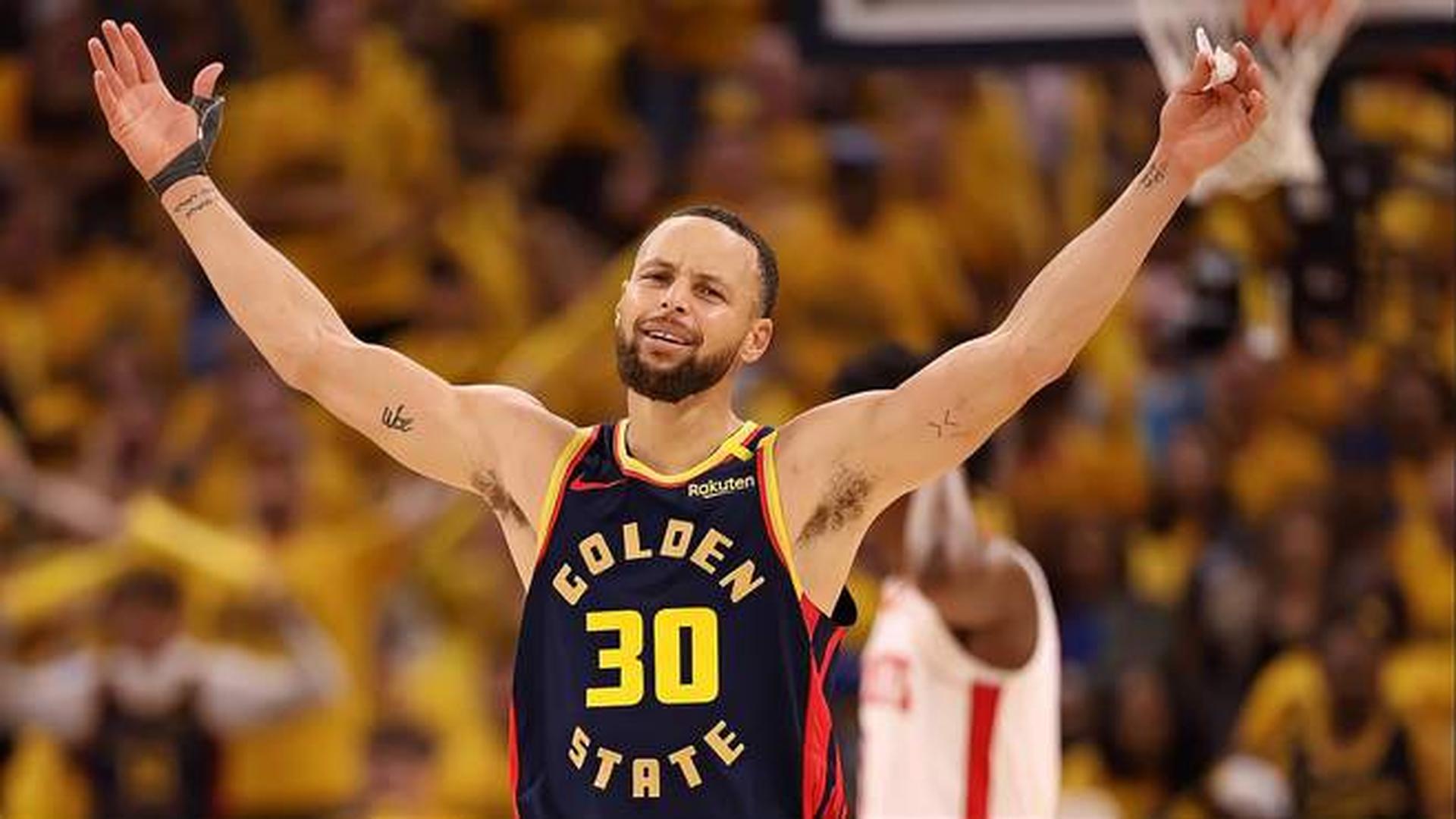 首发日他以 首发日他以