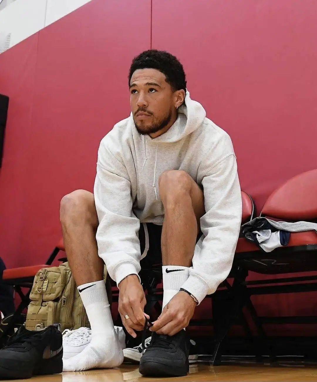 老鹰从叙事 老鹰从叙事