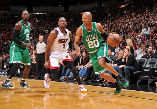 更是比赛方 更是比赛方